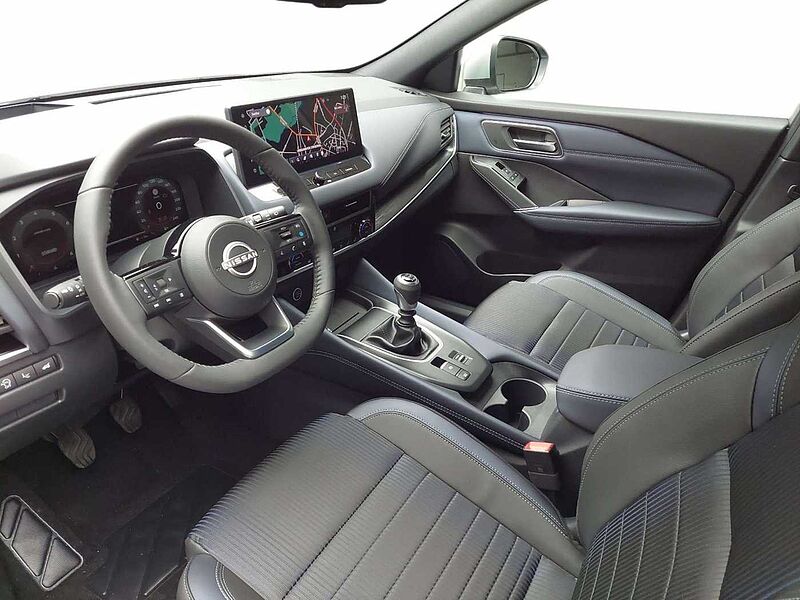 Nissan Qashqai QASHQAI 1.3 DIG-T MHEV TEKNA 2WD NAVI LED HUD LM18