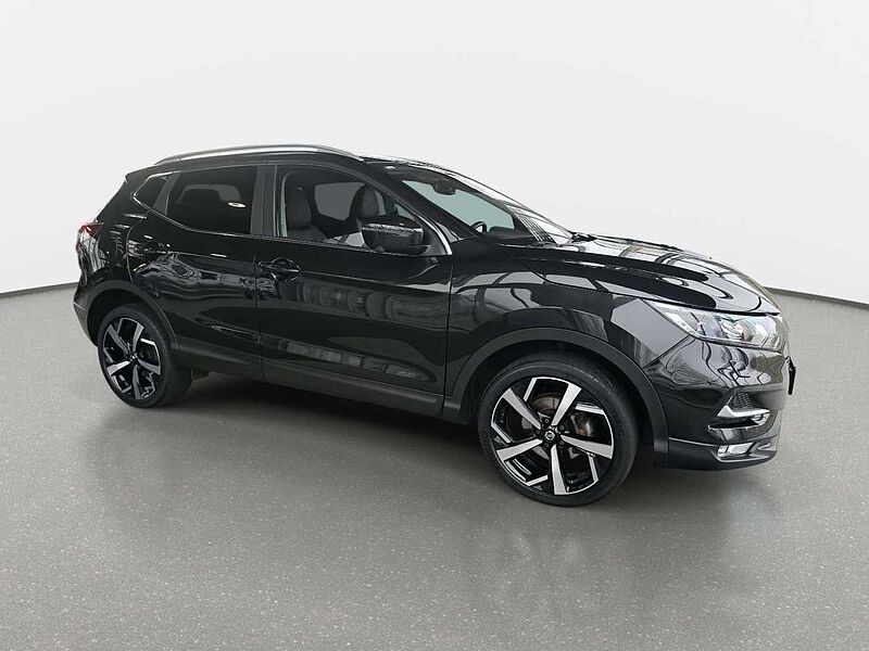 Nissan Qashqai QASHQAI 1.3 DIG-T FAP TEKNA 4X2 NAVI BF