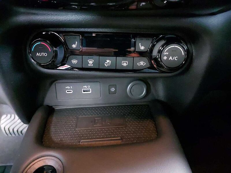 Nissan Juke JUKE 1.6 HYBRID AUTO. MJ24 TEKNA NAVI BOSE